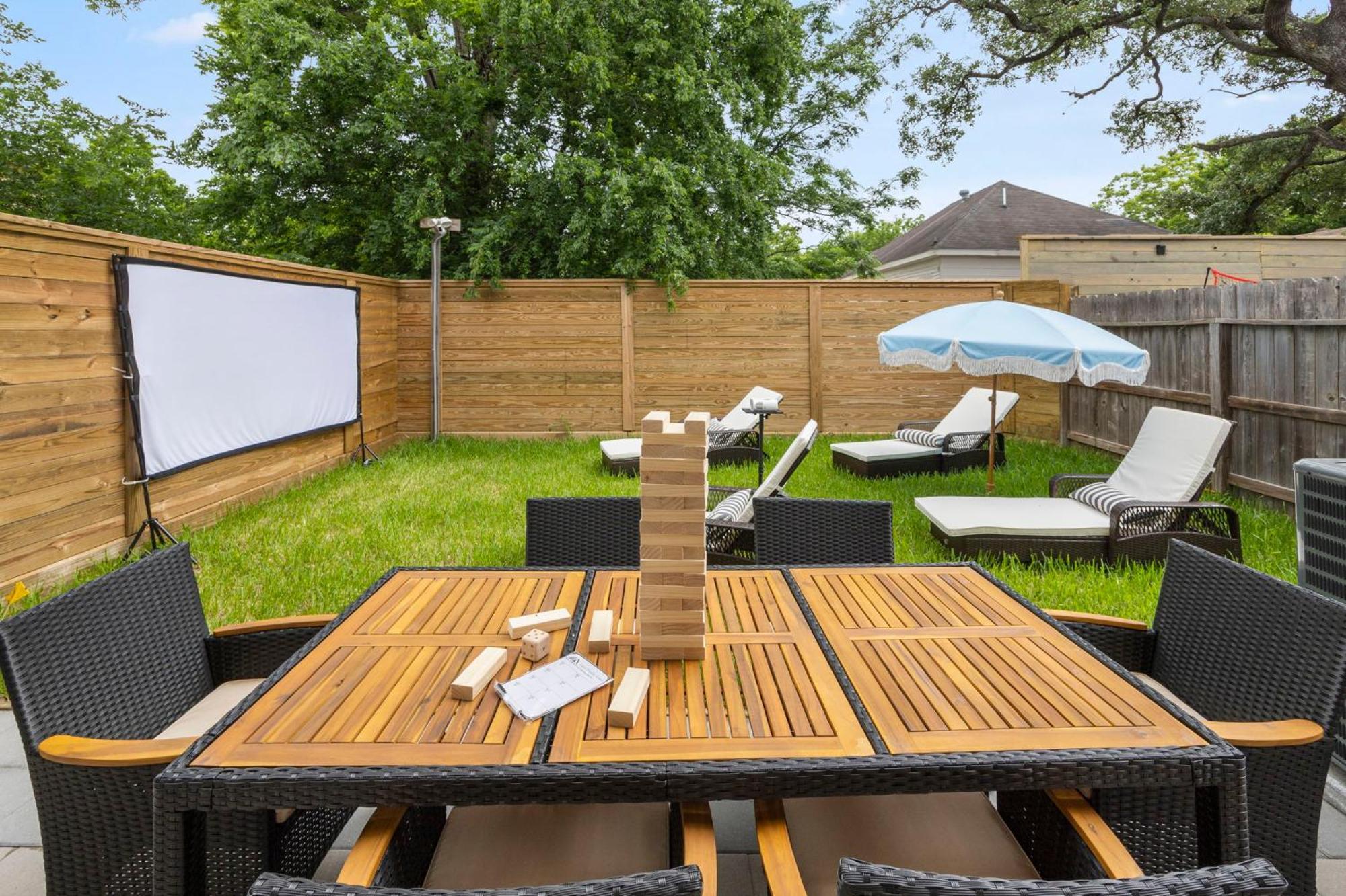 Central 4Bd - Outdoor Movie - Ping Pong - Bbq Vila Houston Exterior foto